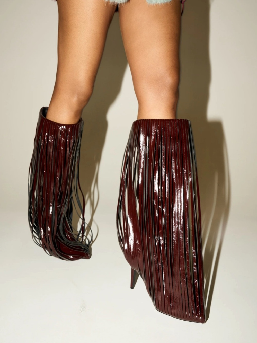 🔥🔥AZALEA WANG XANTARA FRINGE BURGUNDY STILETTO BOOT SIZE 9